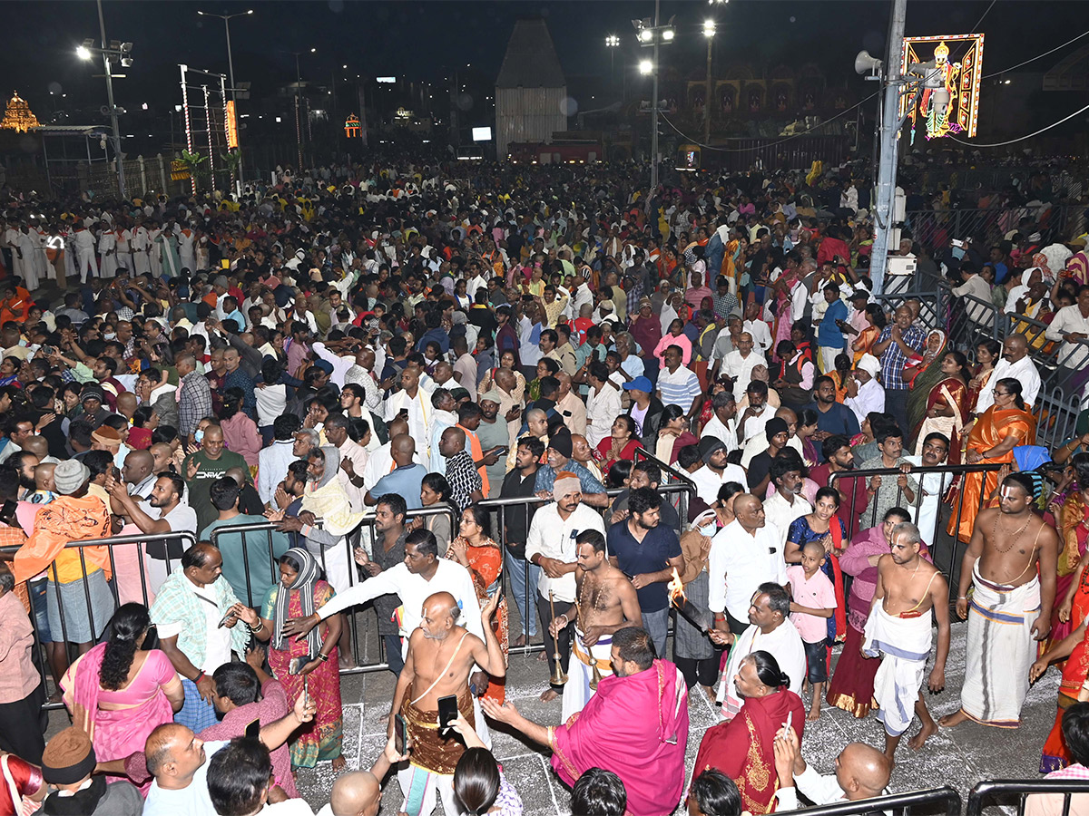 vaikunta_20ekadasi_202023_20at_20tirumala_20photos-4.jpg 4