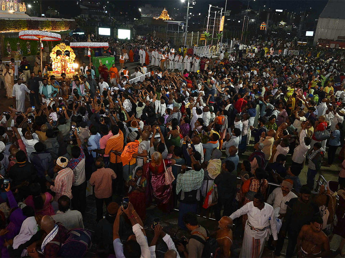vaikunta_20ekadasi_202023_20at_20tirumala_20photos-5.jpg 5