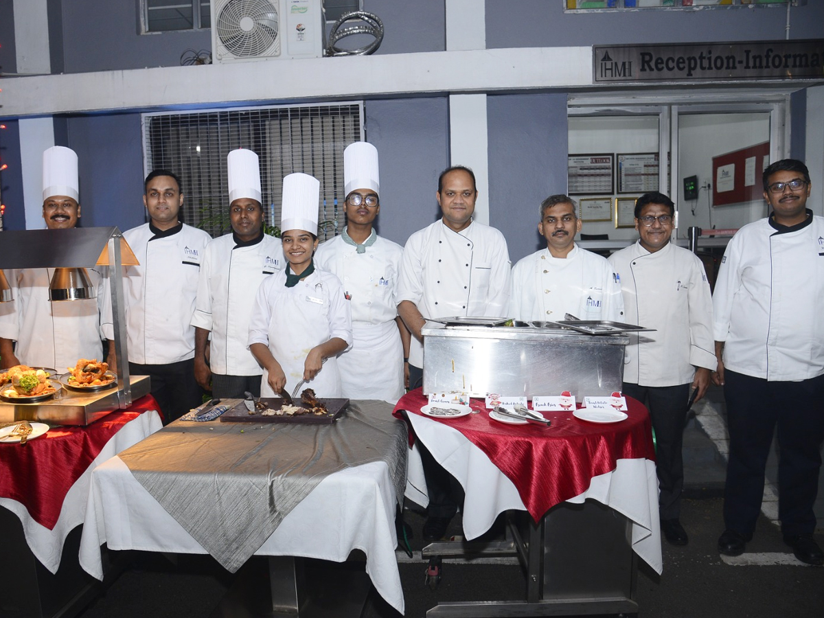 IHMI-Christmas-Celebrations-12.jpg 13