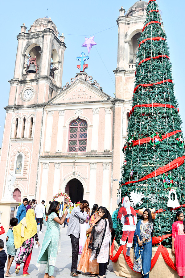 Christmas_20Celebration_20At_20Hyderabad_20Photos_16.jpg 17