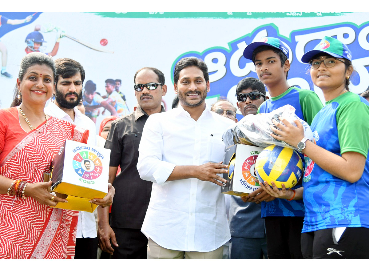 35.jpg 21