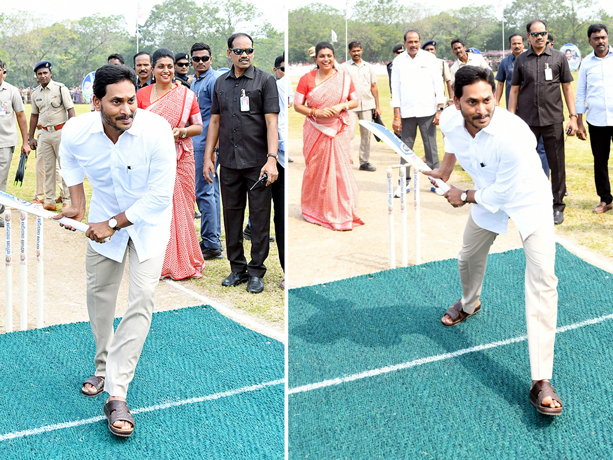 CM-YS-Jagan-Played-Cricket-In-Adudam-Andhra-Event-1.jpg 1