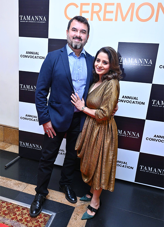 Grand_20Tamannaah_20Makeup_20Academy_20Convocation_20Pics-6.jpg 6