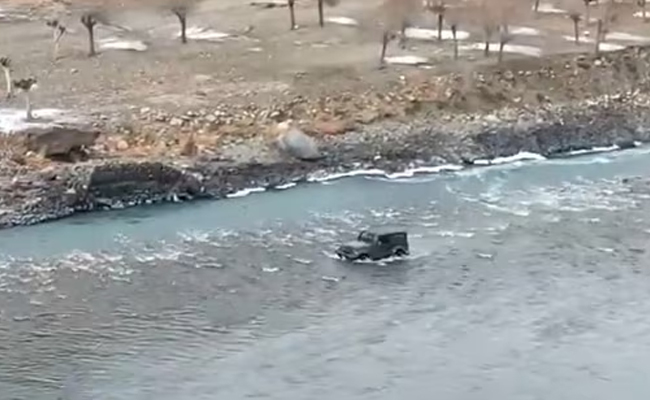 river_20car.jpg