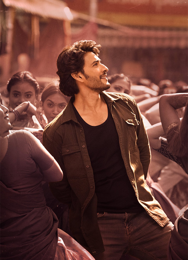 mahesh_20babu_20guntur_20kaaram_20movie_20hd_20images-8.jpg 8