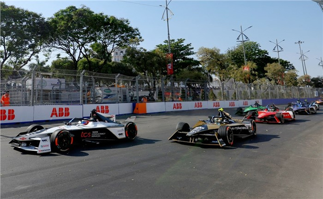 car-racing.jpg