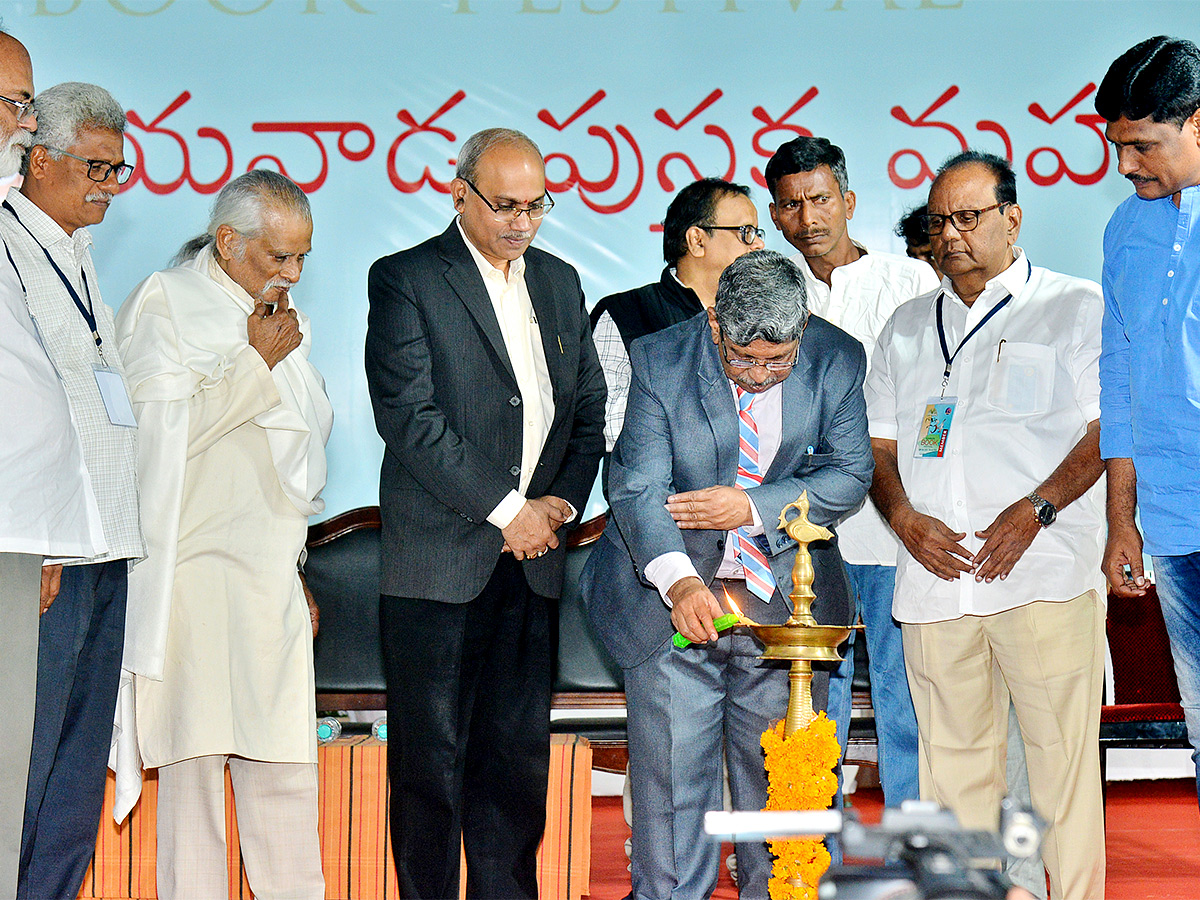 Vijayawada_20Book_20Festival_2034th_20edition_20to_20begin4.jpg 4