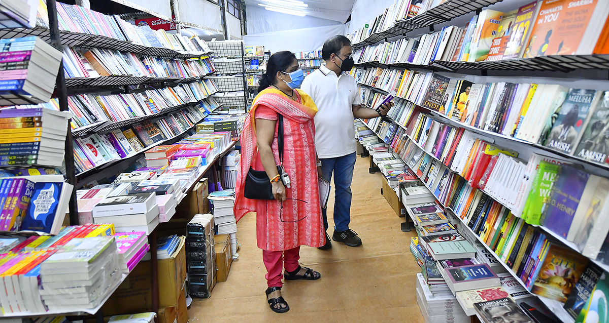 34th_20Vijayawada_20Book_20Festival_202023_20Photos-26.jpg 25