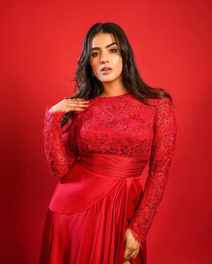 Kavya-Thapar-pics.jpg 8