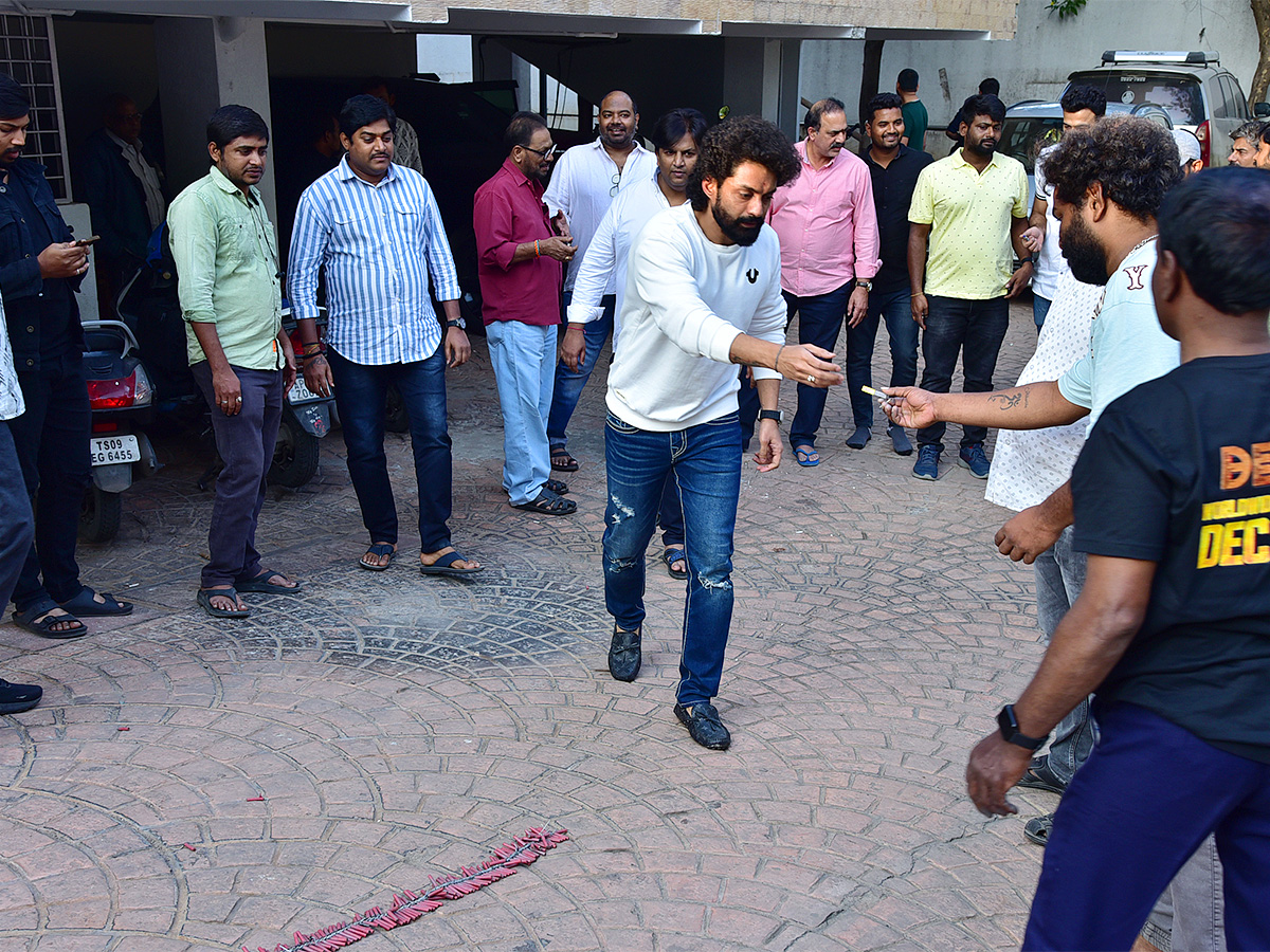 Nandamuri_20Kalyan_20Rams_20Devil_20Movie_20Success_20Celebrations-4.jpg 4