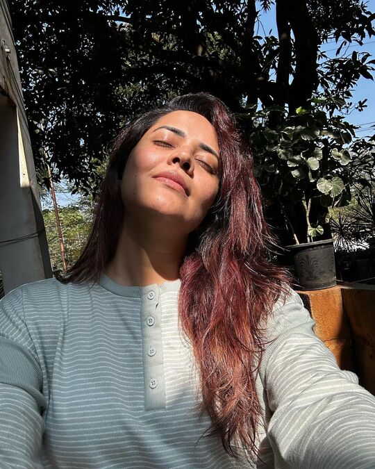 anu-without-makeup-pics_5B1_5D.jpg 5