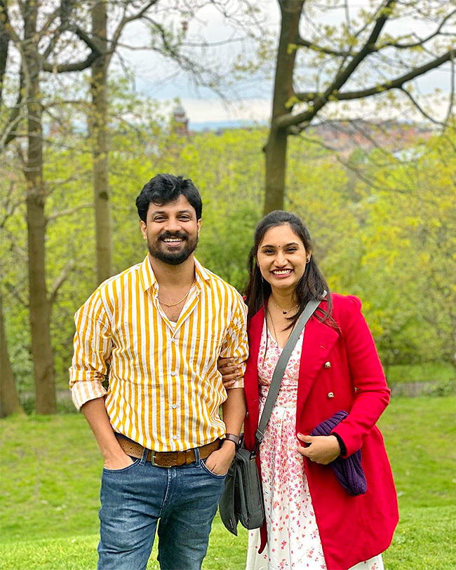tollywood_20singer_20Dhanunjay_20Family_20photos-4.jpg 4