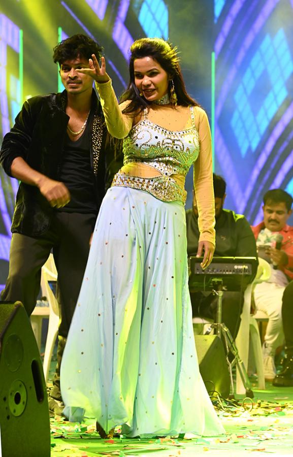 New_20Year_202024_20Parties_20in_20Hyderabad_20jubilee_20hills_20club-10.jpg 10