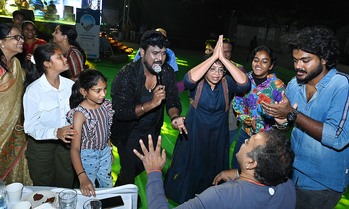 New_20Year_202024_20Parties_20in_20Hyderabad_20jubilee_20hills_20club-19.jpg 19