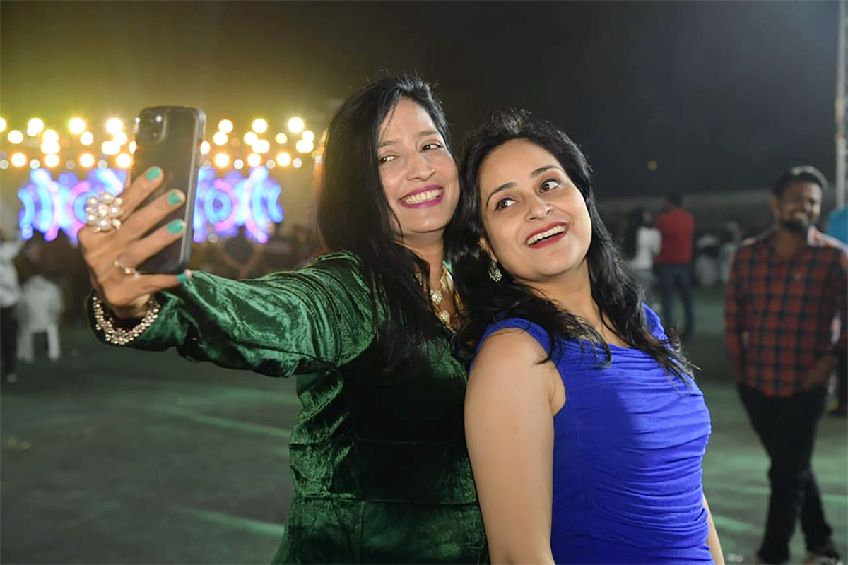 new_20year_20celebration_20in_20country_20club_20hyderabad-3.jpg 3