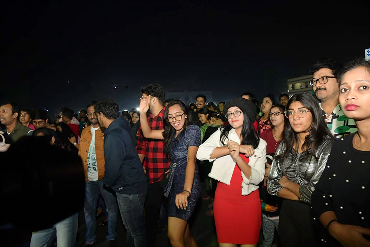 new_20year_20celebration_20in_20country_20club_20hyderabad-4.jpg 4