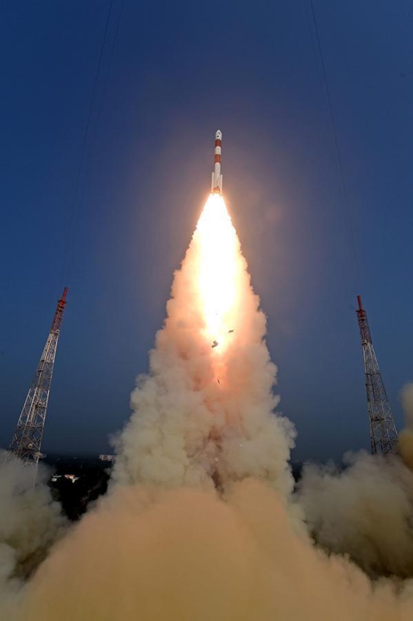 ISRO_20Successfully_20Launches_20PSLV-C58_20XPoSat_20Satellite-11.jpg 11
