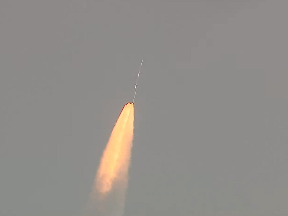 ISRO_20Successfully_20Launches_20PSLV-C58_20XPoSat_20Satellite-12.jpg 12