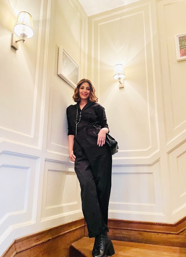 Sonali-Bendre-13.jpg 16