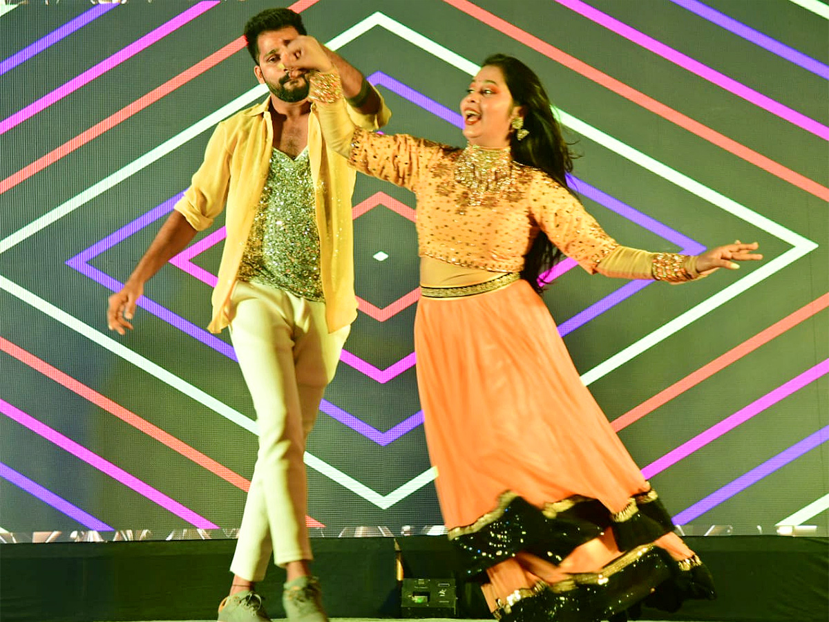 new_20year_20celebration_20in_20telugu_20states-11.jpg 11