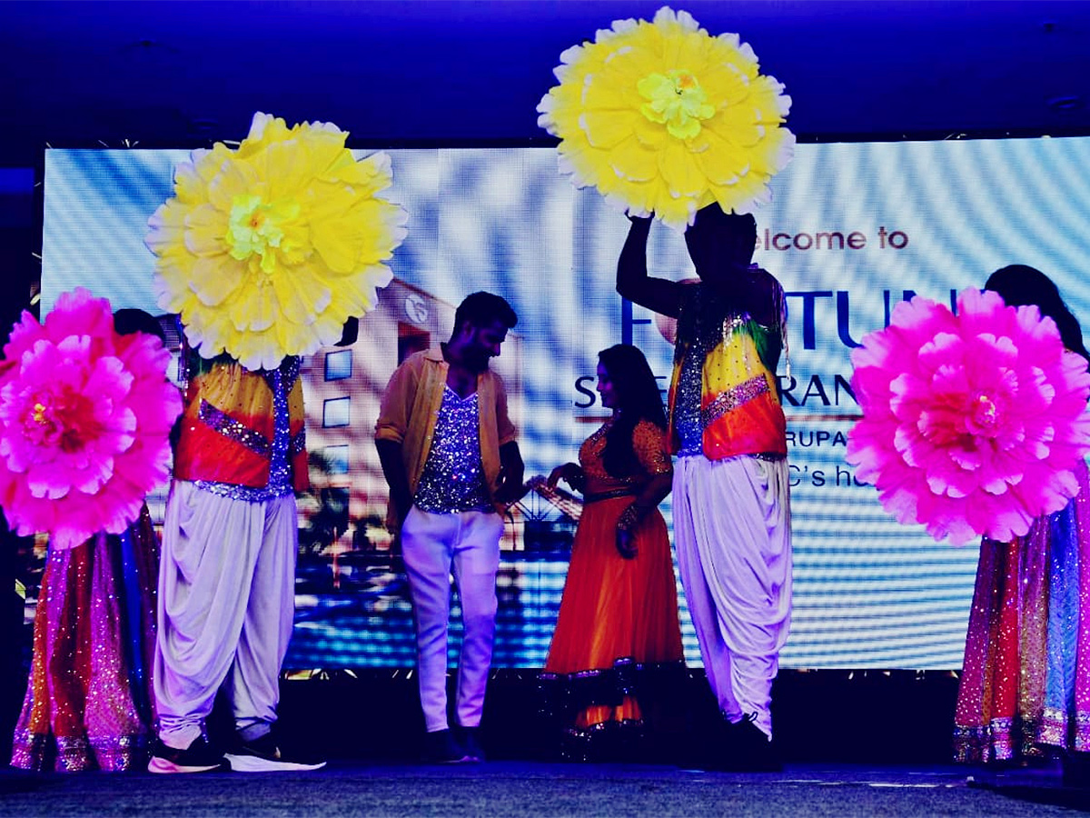 new_20year_20celebration_20in_20telugu_20states-15.jpg 15