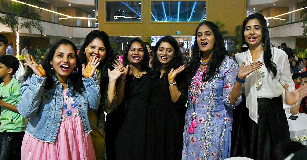 new_20year_20celebration_20in_20telugu_20states-22.jpg 22