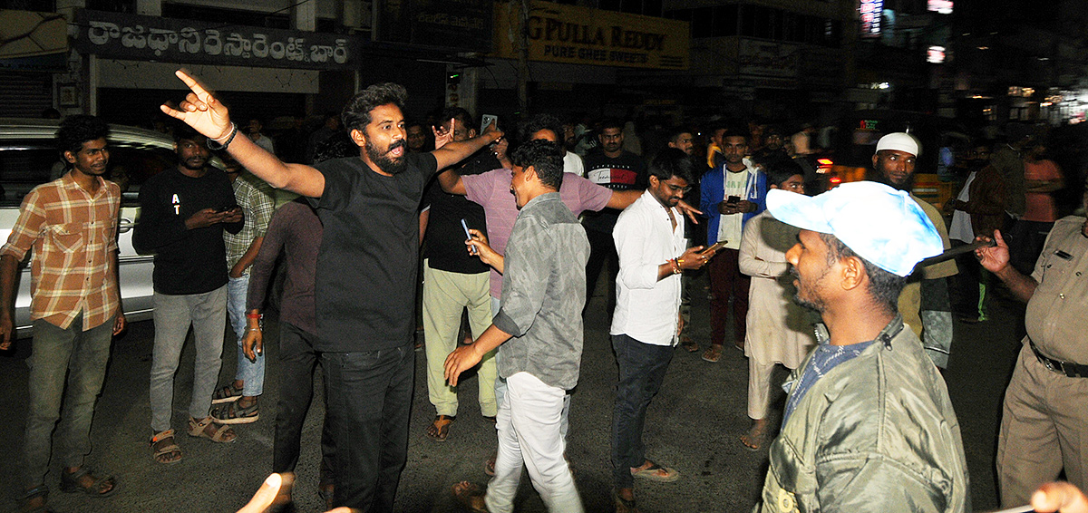 new_20year_20celebration_20in_20telugu_20states-29.jpg 29