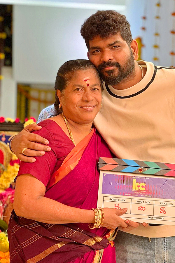 Nayanthara_20Vignesh_20Shivan_20drop_20wholesome_20family_20moments_20on_20New_20Year_20Photos_1.jpg 2