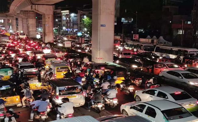 TRAFFICJAM.jpg