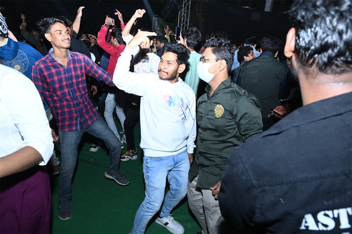 new_20year_202024_20celebration_20at_20banjara_20hills-10.jpg 9