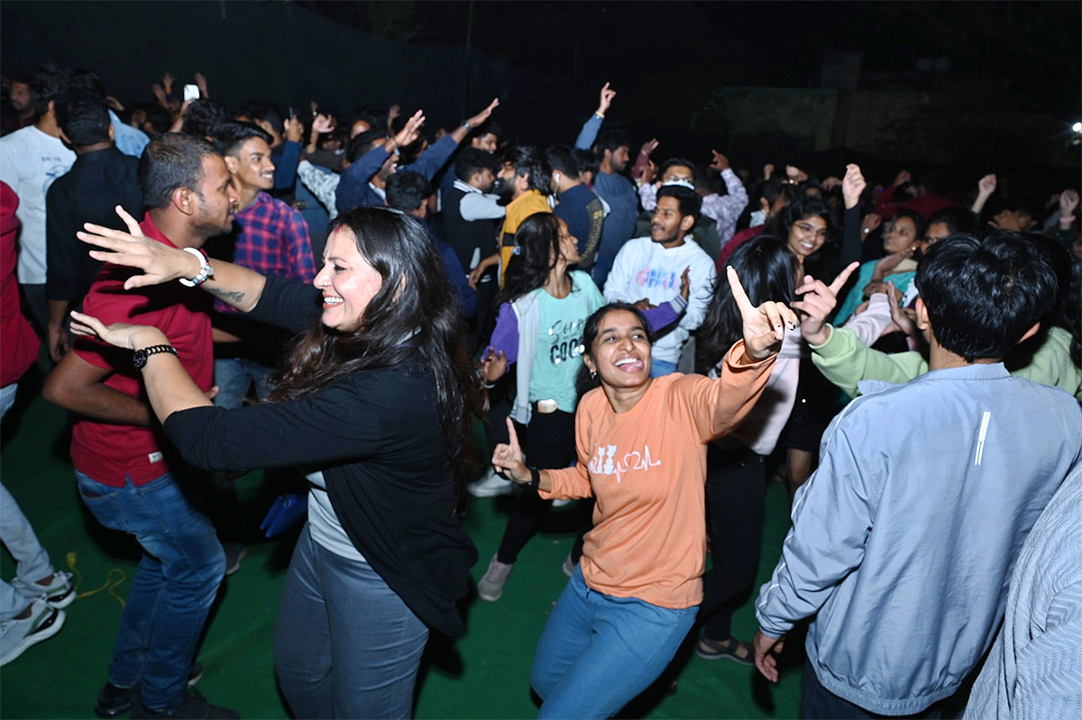 new_20year_202024_20celebration_20at_20banjara_20hills-4.jpg 4