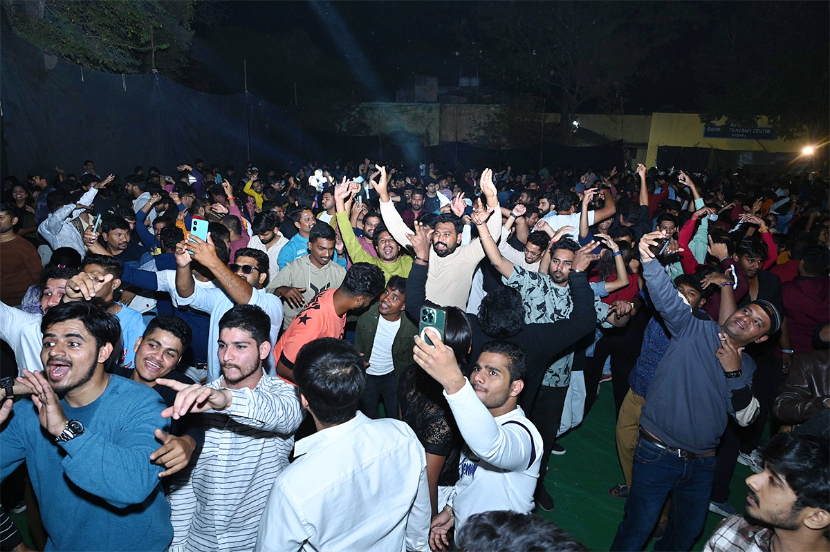 new_20year_202024_20celebration_20at_20banjara_20hills-6.jpg 6