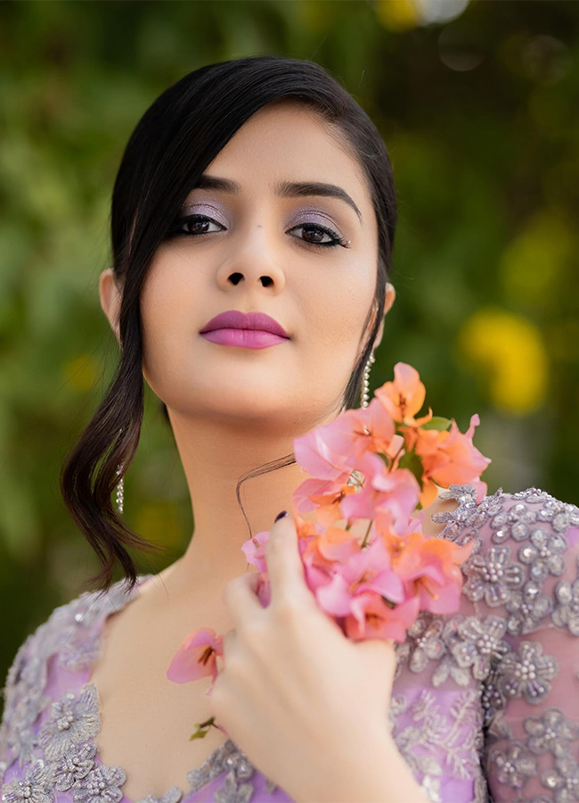 sreemukhi_20latest_20photos-14.jpg 14