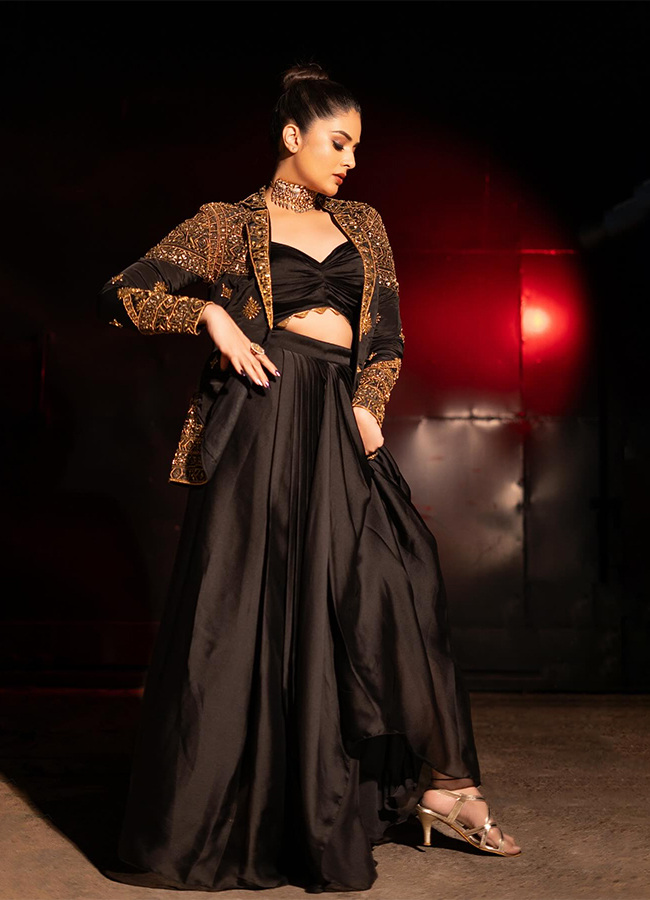 sreemukhi_20latest_20photos-2.jpg 2
