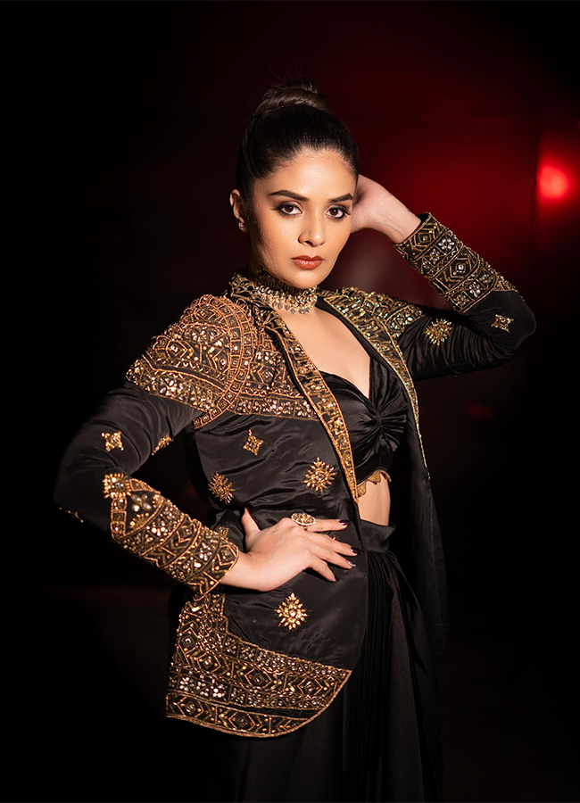 sreemukhi_20latest_20photos-9.jpg 9
