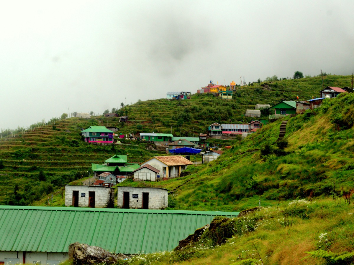 Zuluk_20Village_2C_20Sikkim_20_281_29_0.jpg 6
