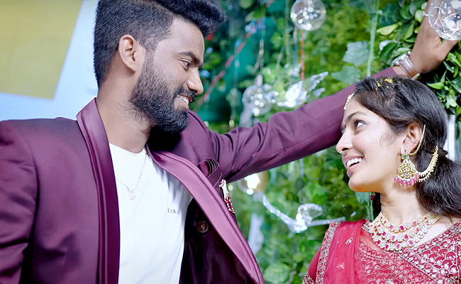 Pulsar_20Bike_20Ramana_20Engagement_20Celebrations_20Photos_14.jpg 15