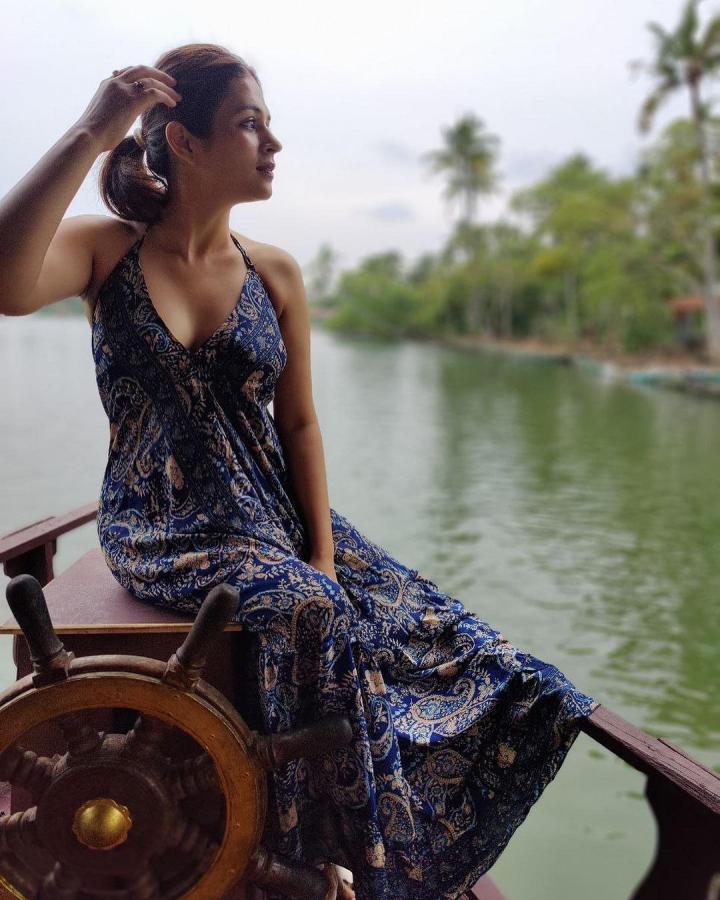 Shraddha_20Das-insta-photos.jpg 4
