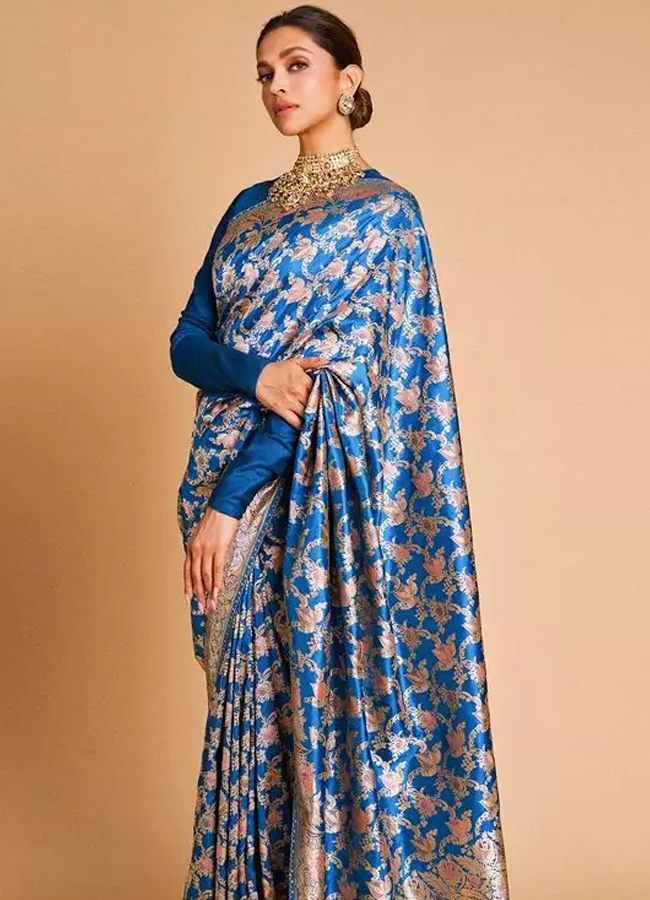 34.Deepika-Padukone.jpg 20