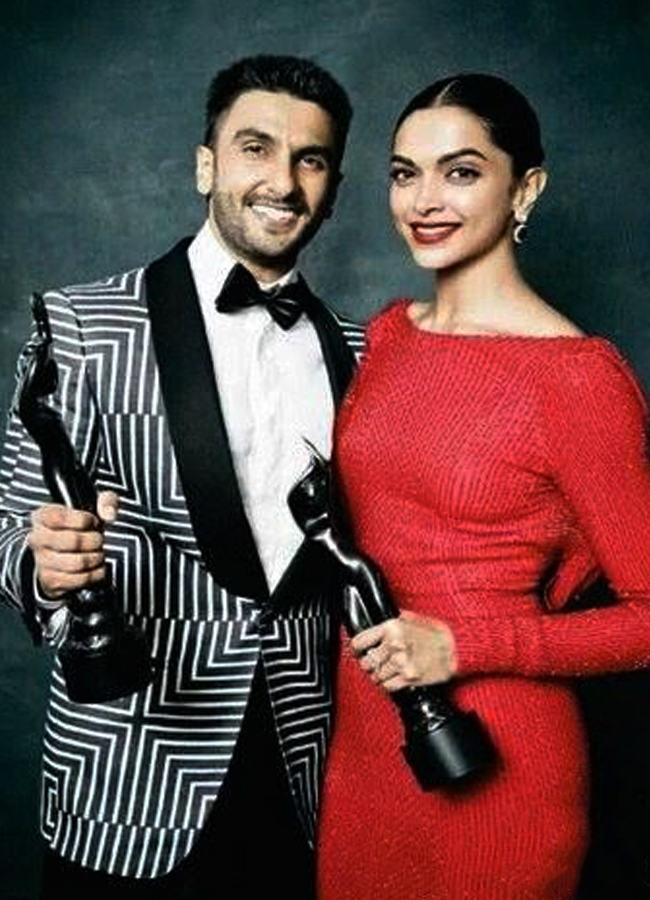 36.Deepika-Padukone.jpg 40