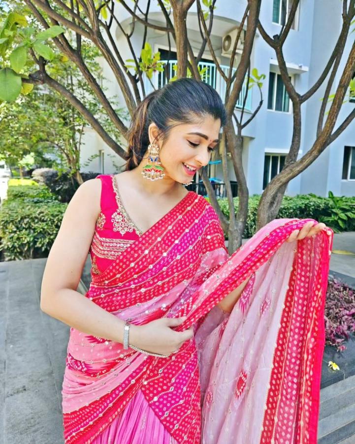 AditiPrabhudeva-06_0.jpg 6