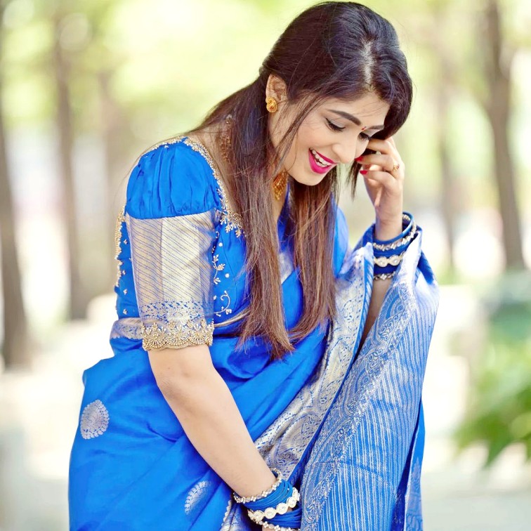 AditiPrabhudeva-08_0.jpg 8