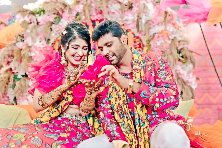 AditiPrabhudeva-10_0.jpg 10