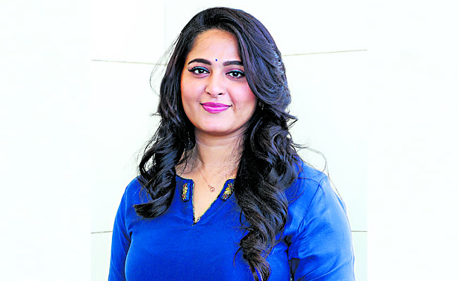 Anushka.jpg