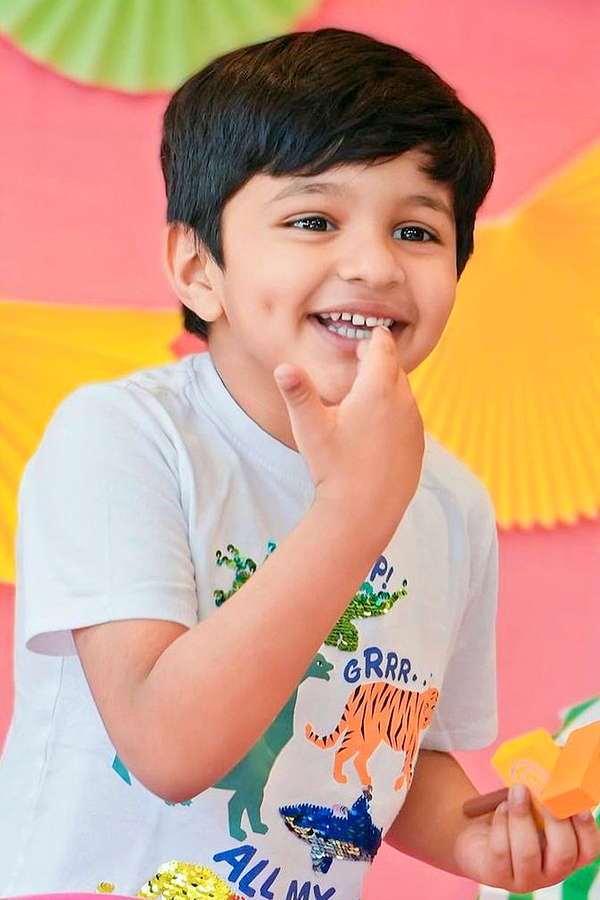 Manchu_20Vishnu_20announces_20cinematic_20debut_20of_20his_20son_20Avram_20Photos_5.jpg 6