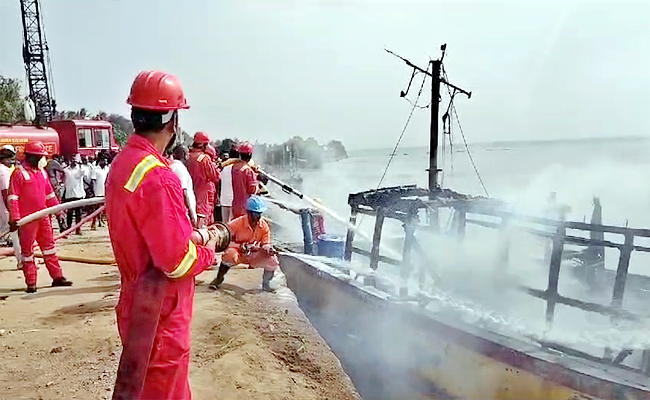 Fire-04.jpg