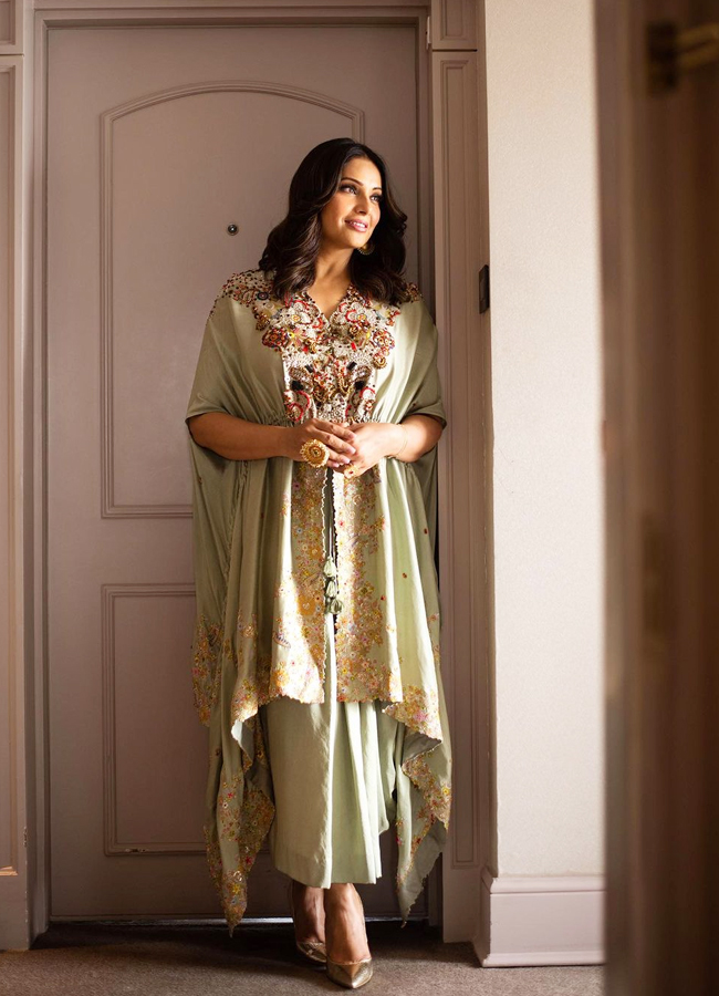 Bipasha-Basu-9.jpg 13