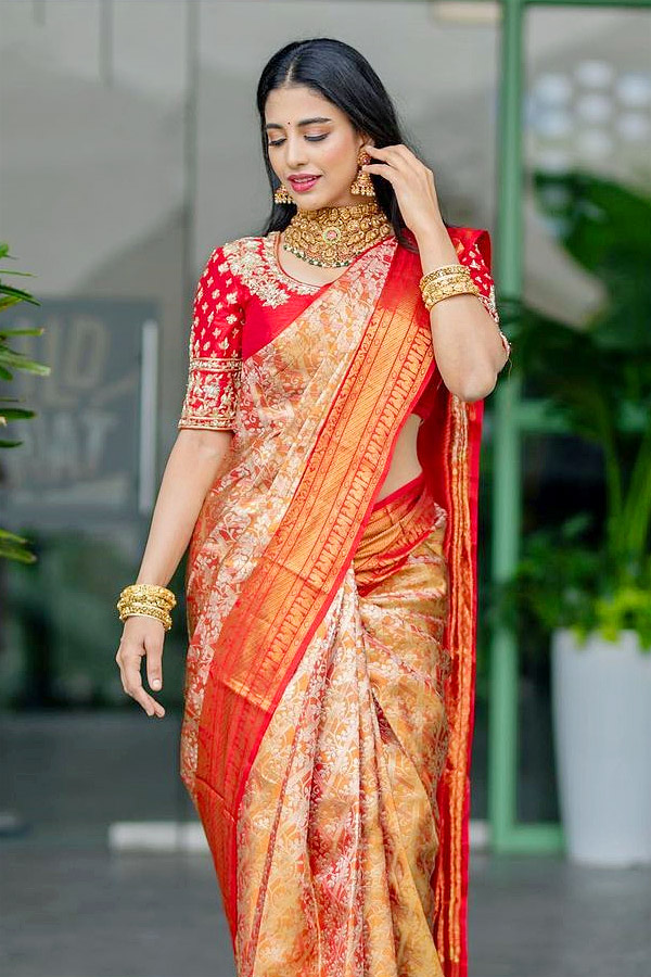 Daksha_20Nagarkar_20Stunning_20Photos_12.jpg 13