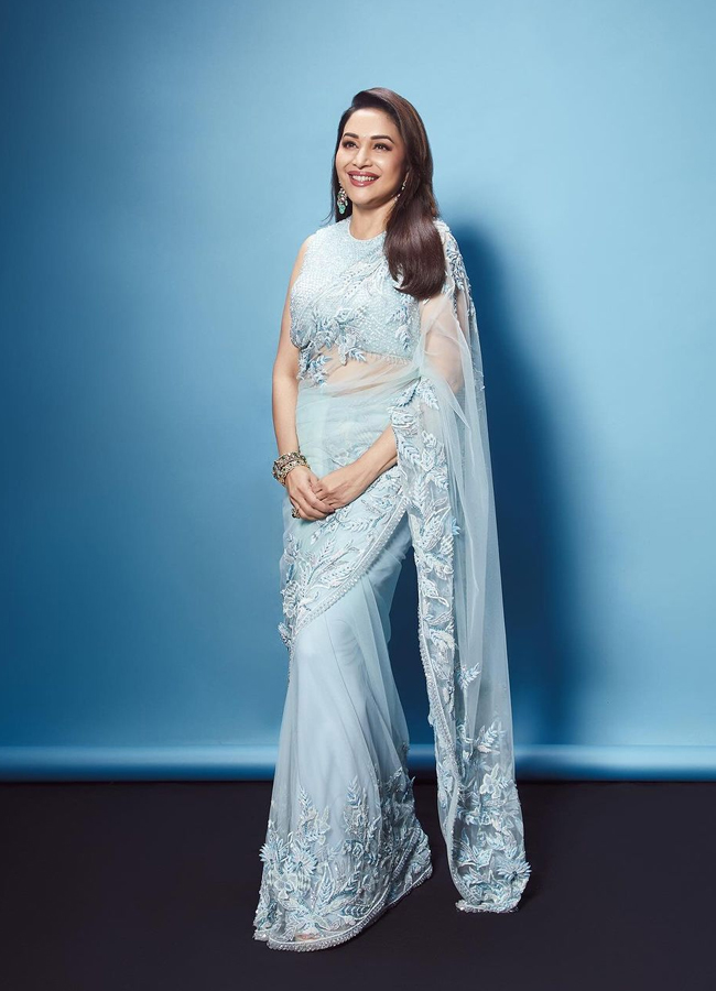 Madhuri-Dixit-7.jpg 8