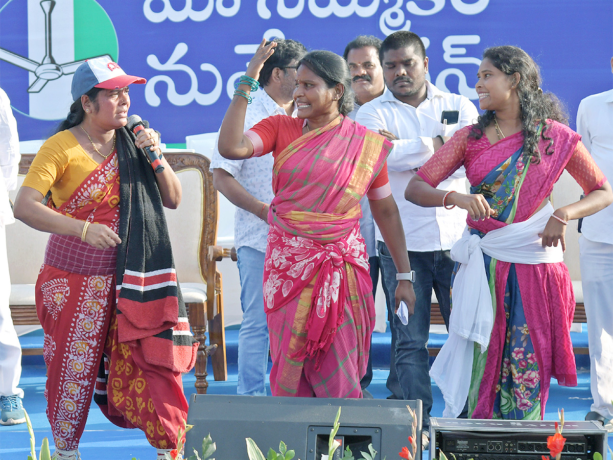 ysrcp_20samajika_20sadhikara_20yatra_20photos-16.jpg 15